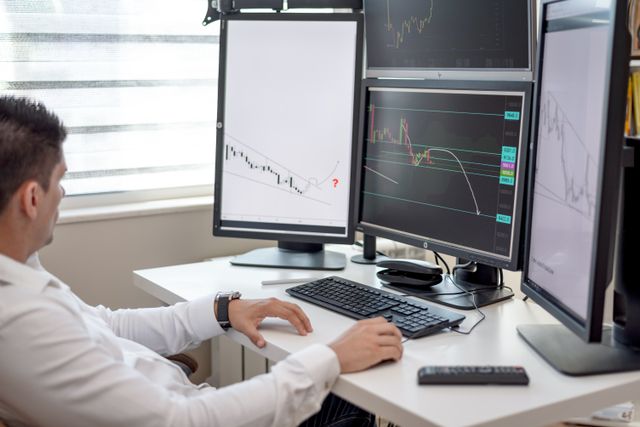 Investir dans l&rsquo;uranium : opportunité de diversification ou investissement à haut risque ?